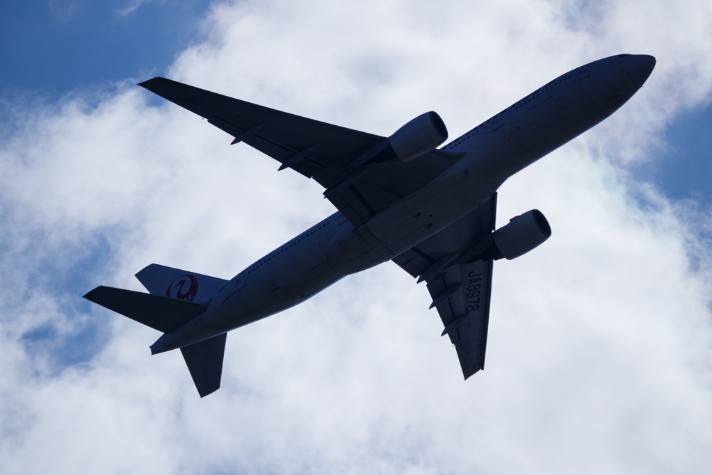青空と飛行機