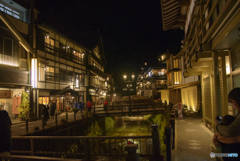 銀山温泉　山間の夜景3