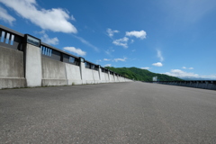 忠別ダムの天端。（てっぺん
