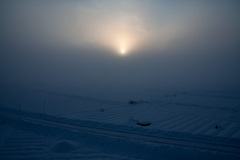 朝日はゆっくりぼんやりと