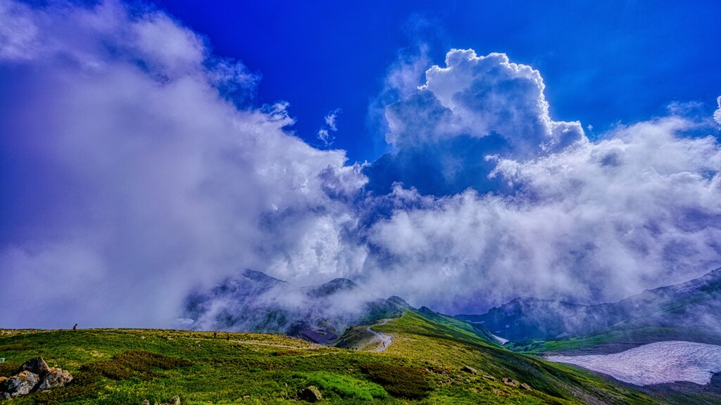 夏雲