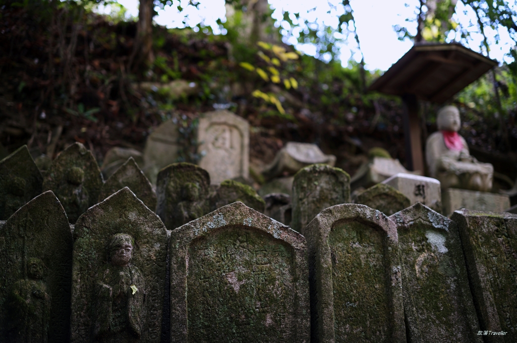 高山寺：横並び地蔵尊
