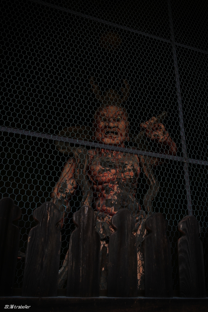 根来寺：仁王像阿吽のあ