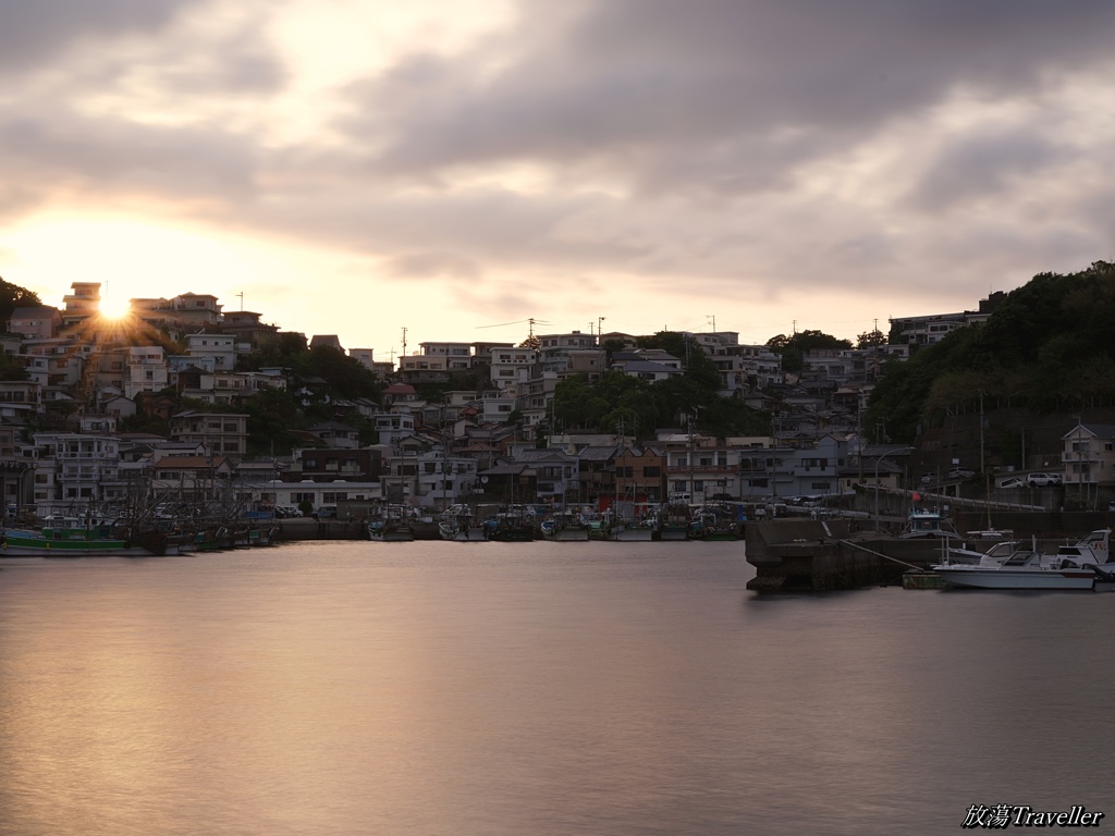 和歌浦港：夕暮れにとける港