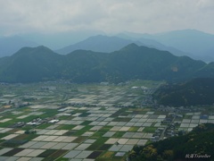 黒井城跡：四角い色彩