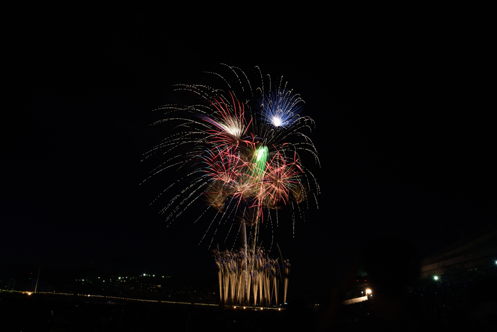 240817猪名川花火12