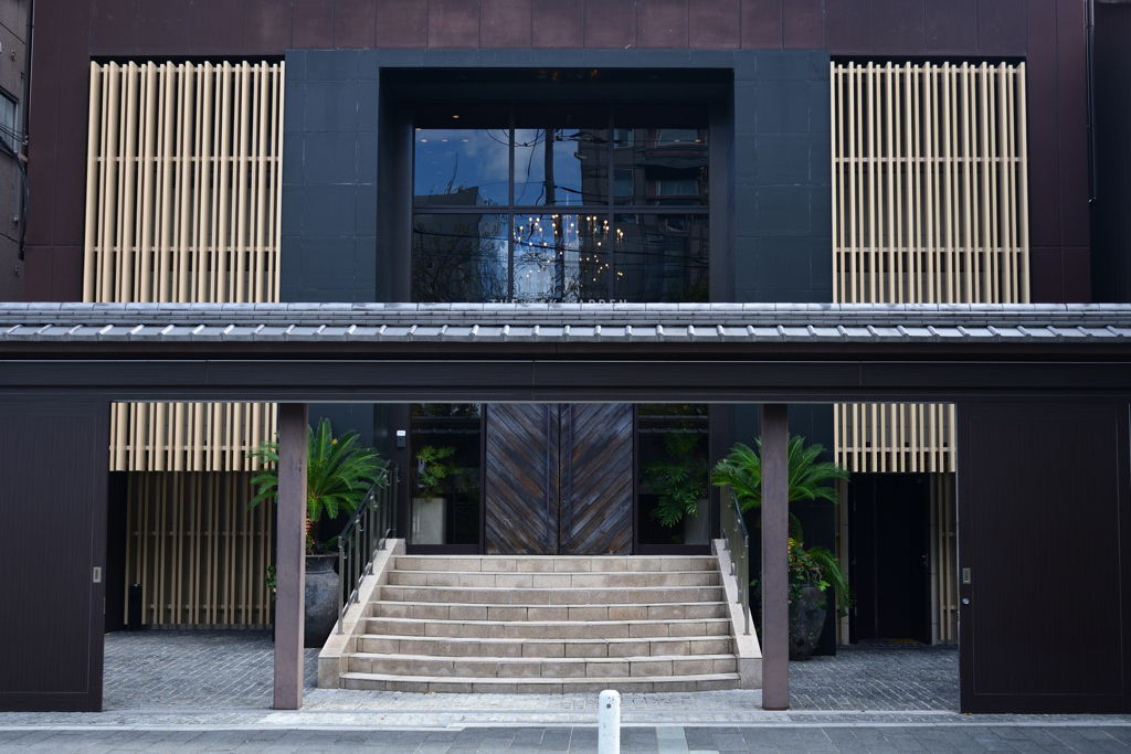 231006b木屋町通11