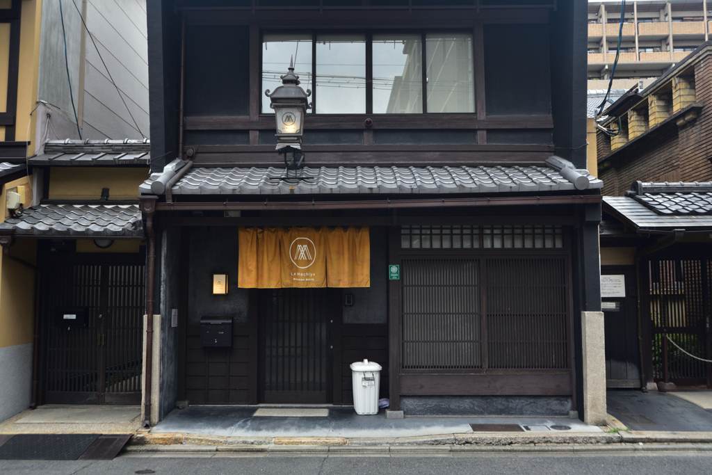 190822a新町通18