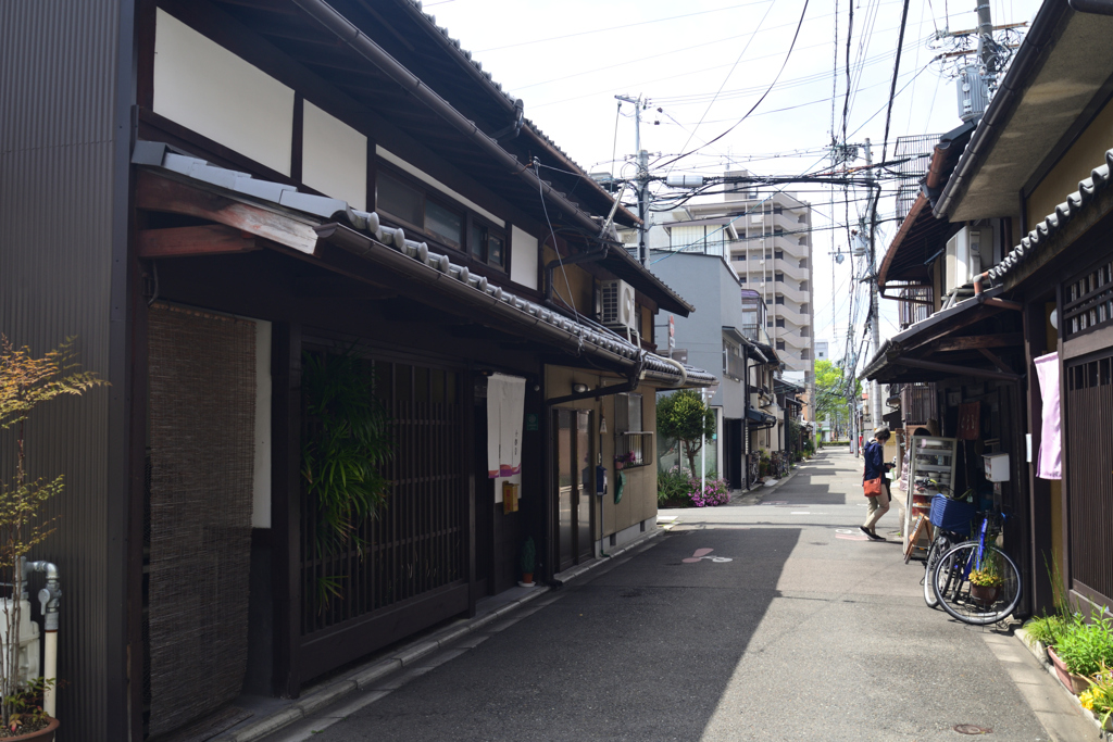 220416c椹木町通05