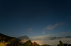 夜明け前の星空