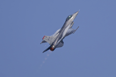 F-16