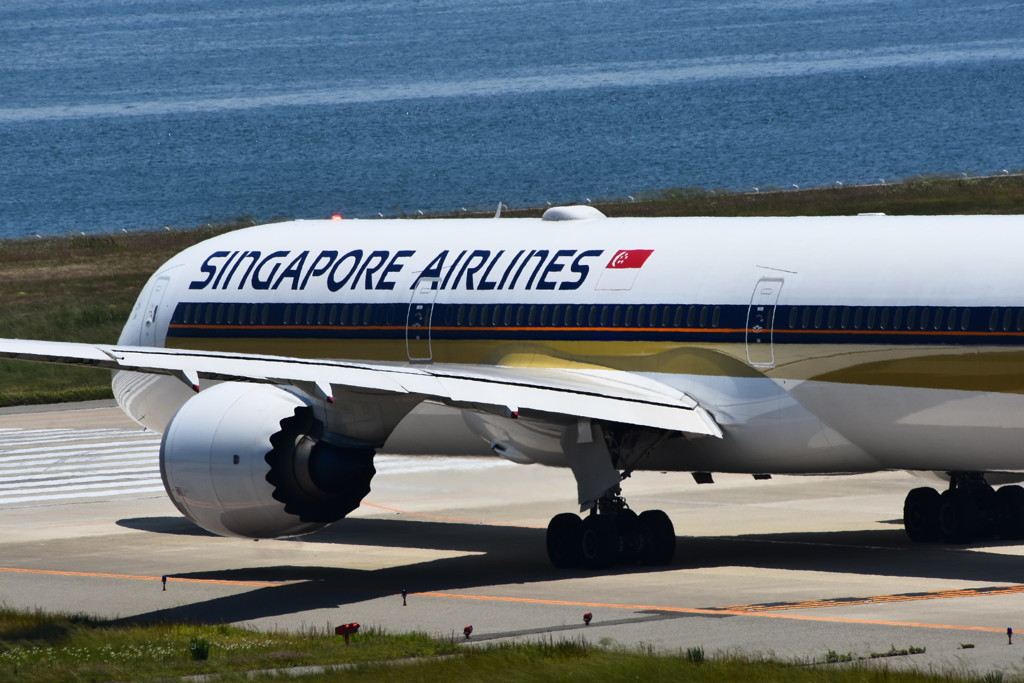787