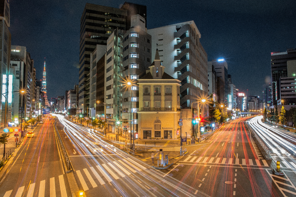 札の辻、夜。