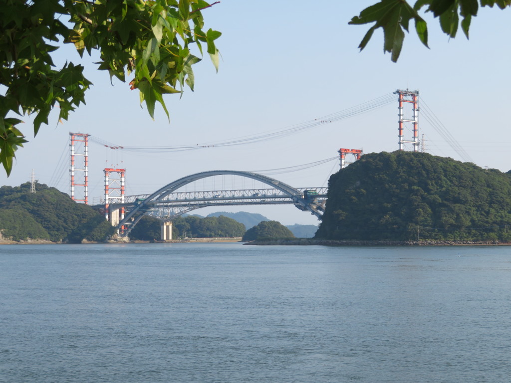 三角西港　新天門橋