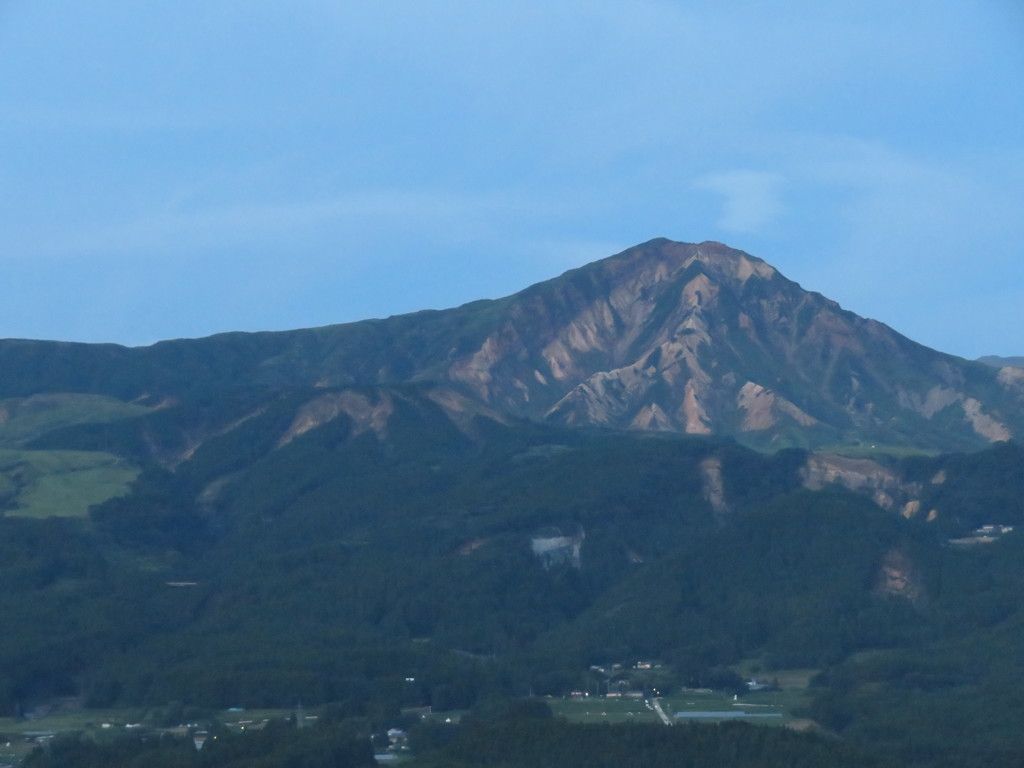 山肌