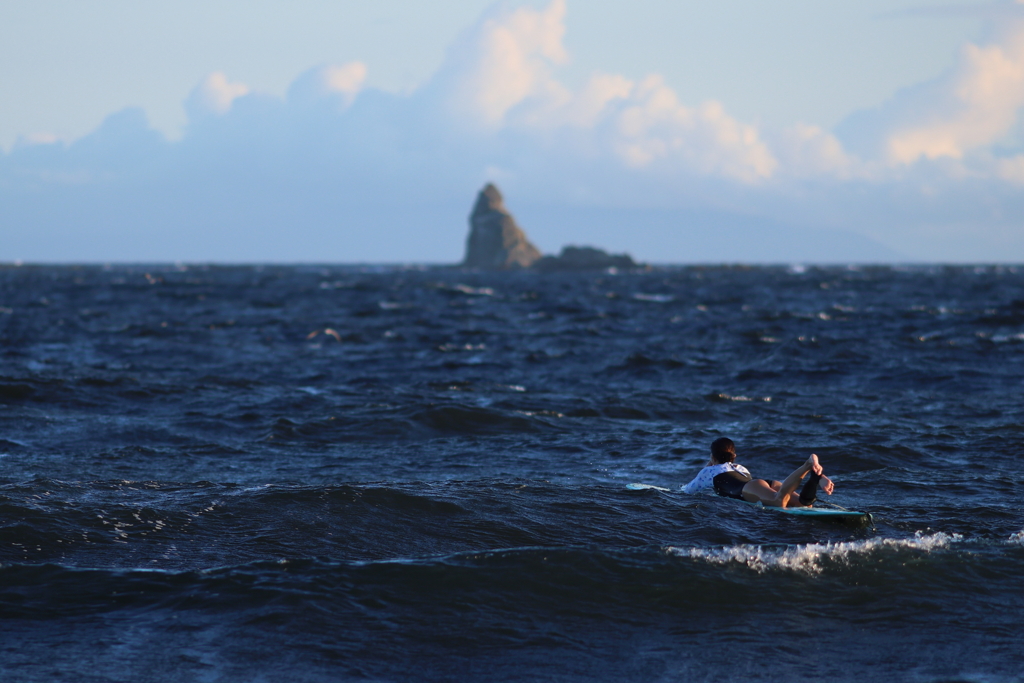 沖の彼女と烏帽子岩