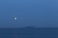 月夜の晩に