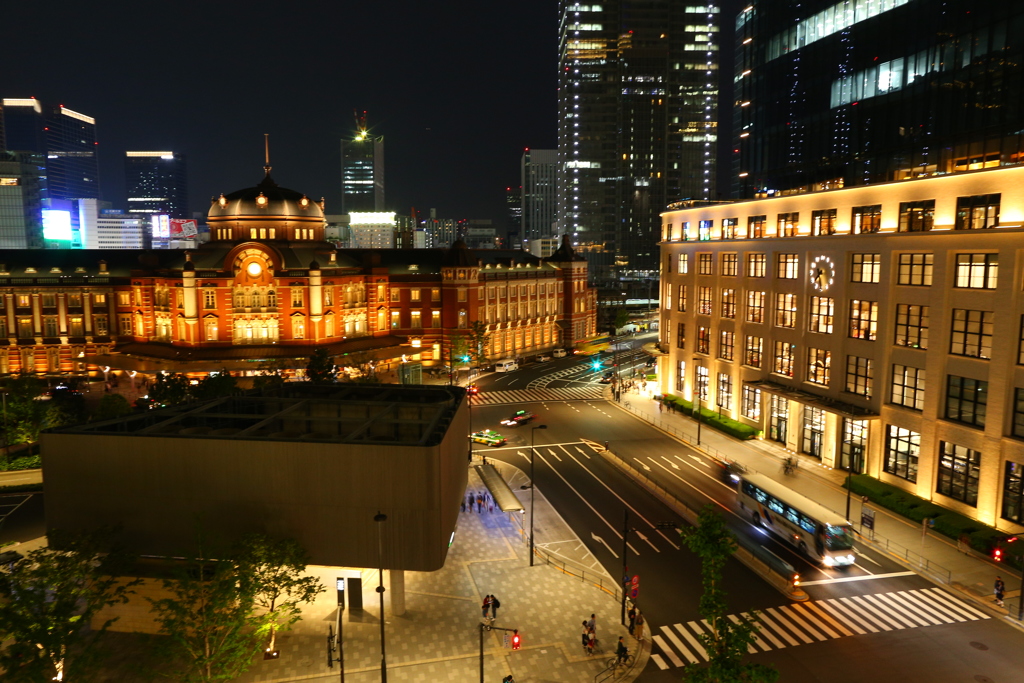 東京駅から