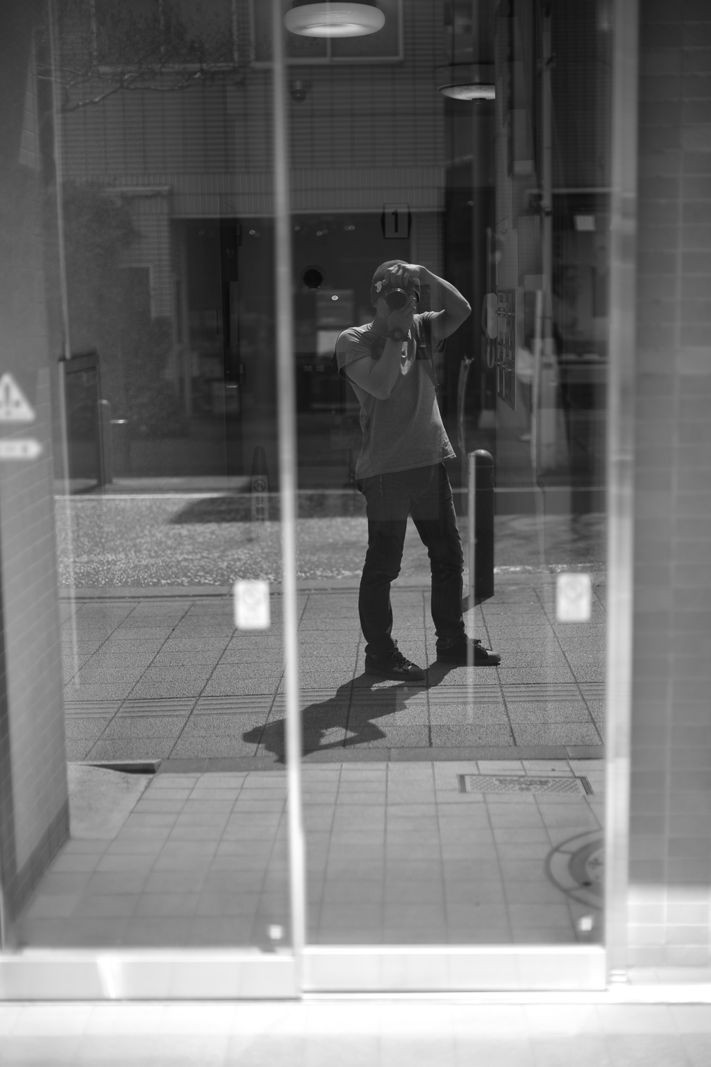 地元の駅で街スナを。