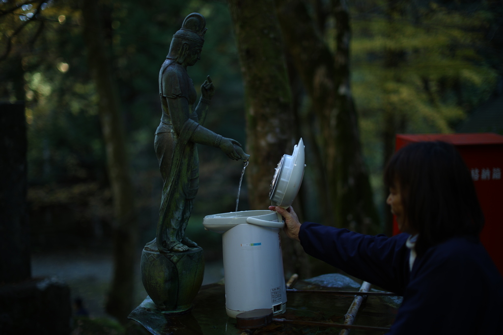 社務所の茶の湯