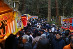 一年の慶を祈る。