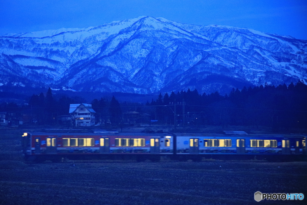 始発電車