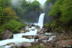 みずけむりの滝