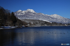 妙高山と野尻湖