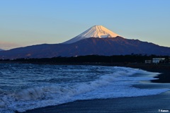 沼津浜越しの富士