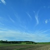 夕方の青い空と雲