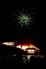 若草山焼きと花火➋