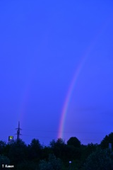 夜明けのｗ虹