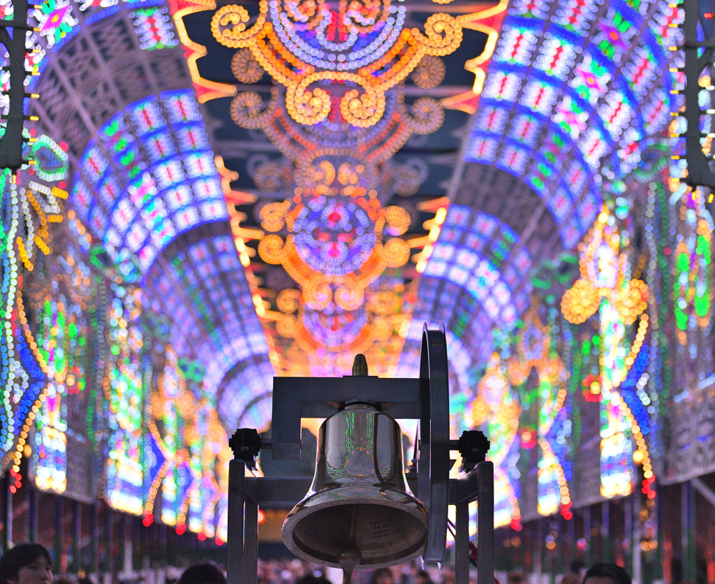 ルミナリエの鐘