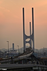 「Ｈ型」の橋梁