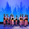 影も踊る