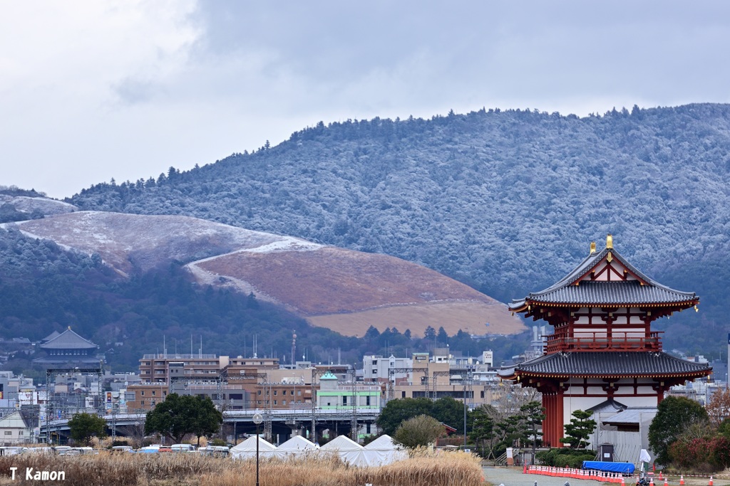 雪の若草山