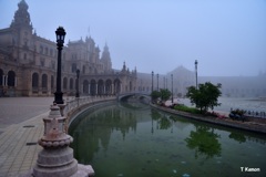 霧のスペイン広場②