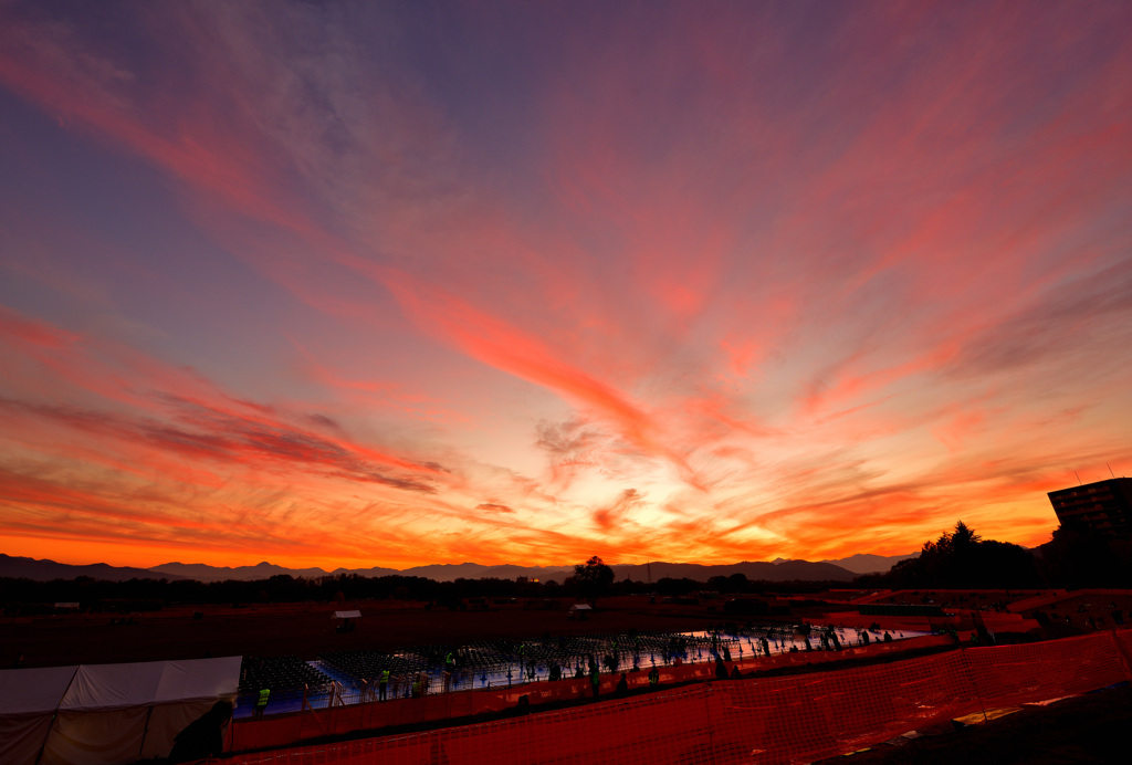 焼けた長野の空