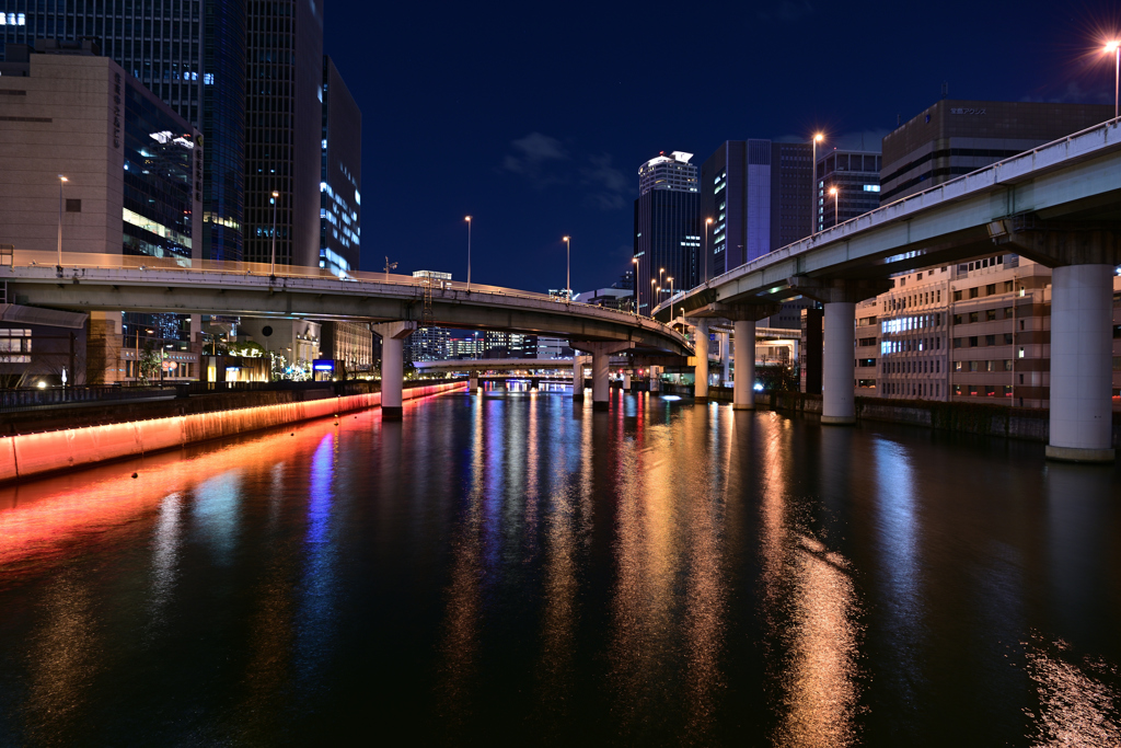 夜の浪華の八百八橋①