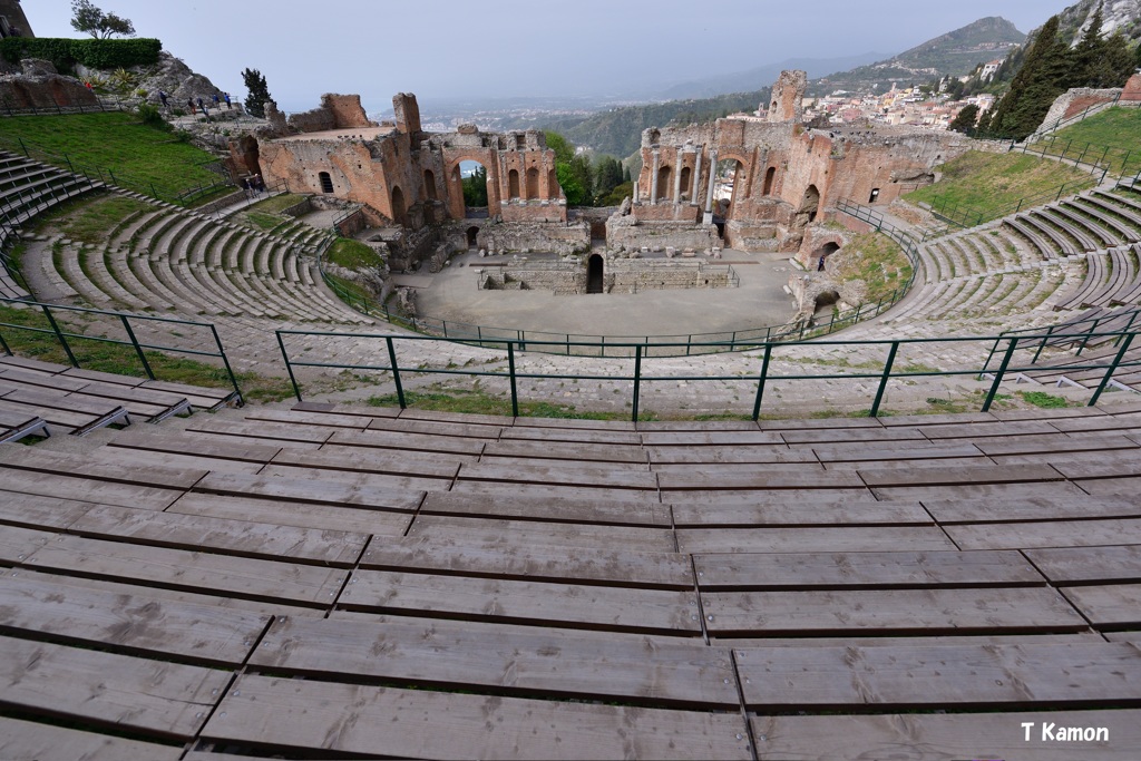 世界一美しいギリシャ劇場①
