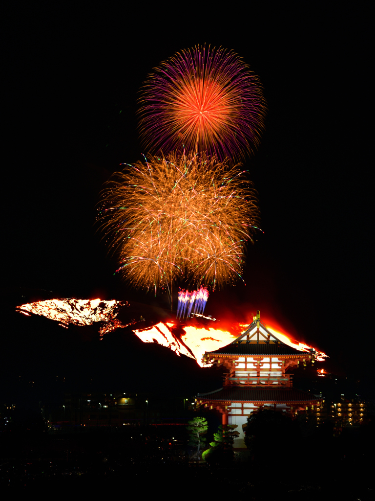 若草山焼きと花火➍