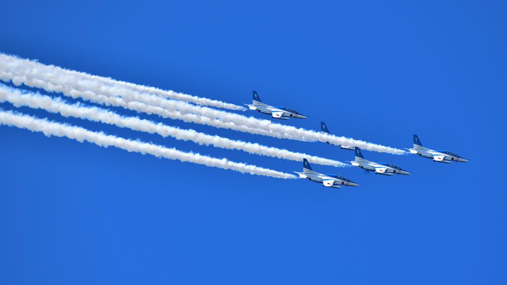 青空にブルーインパルス③