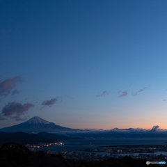 富士山朝景【色付きの空】