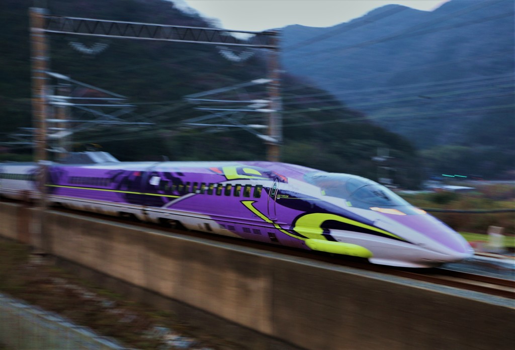 エバ号
