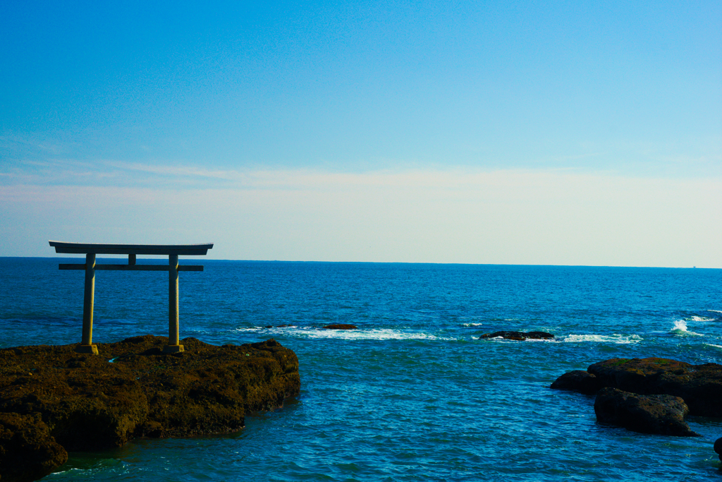 海を見つめて