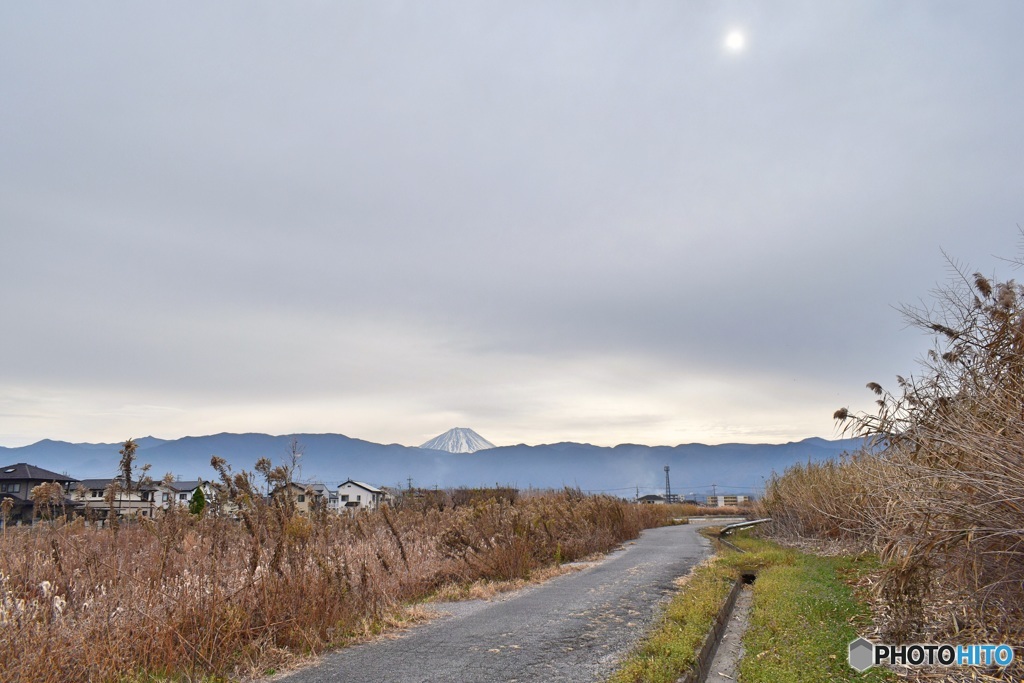 見送ってくれている富士山