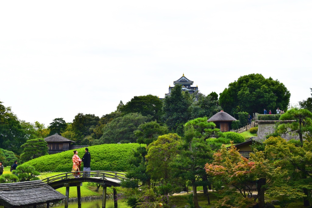 後楽園から望む岡山城