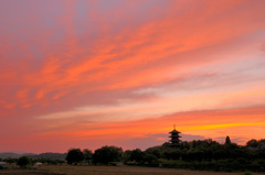 古の夕空を今に
