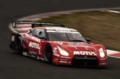 MOTUL AUTECH GT-R