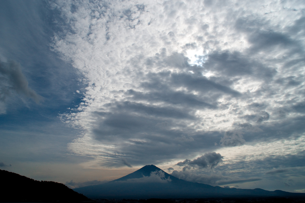 雲と富士